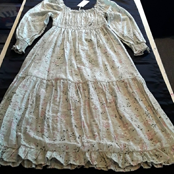 by the river Dresses & Skirts - By the river long sleeve rayon dress size large new